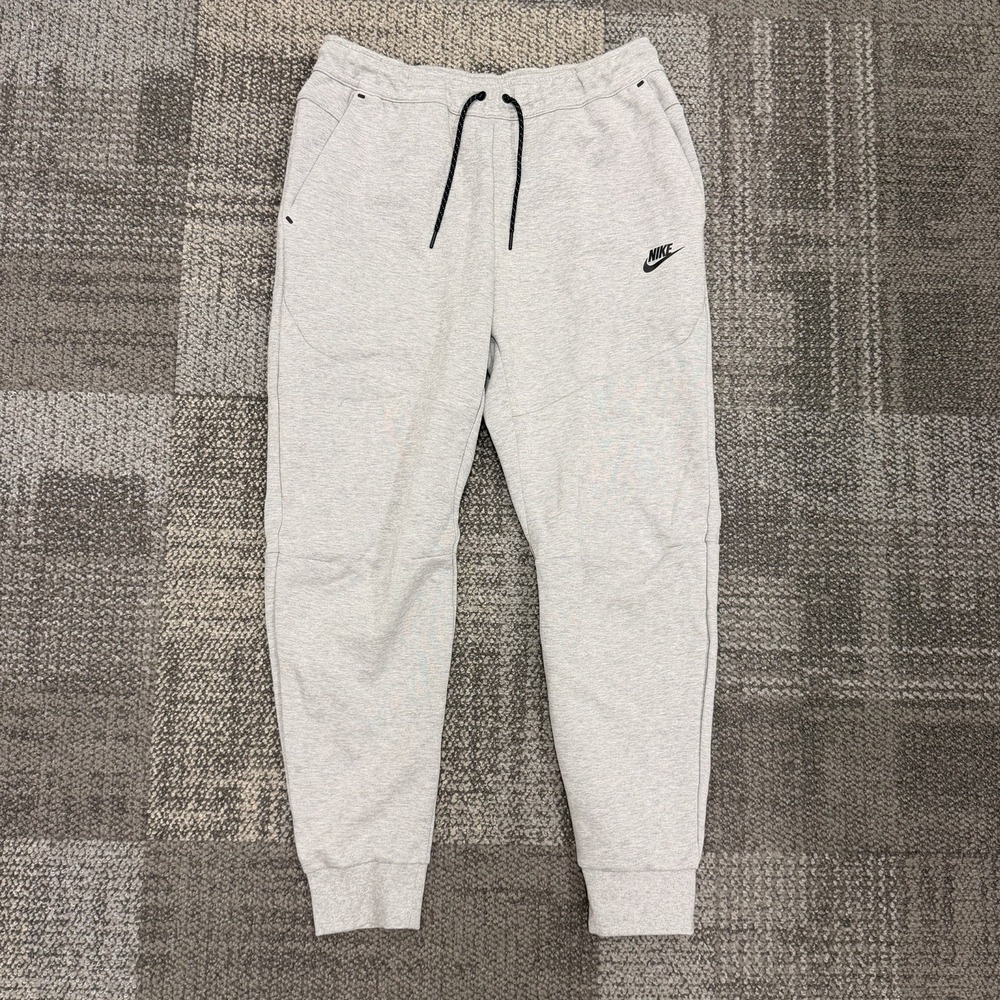 Nike Sportswear Tech Fleece Men's Large Jogger Pants - Gray CU4495-063